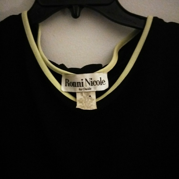 CuteTwo piece Capri Summer Outfit - Picture 2 of 4